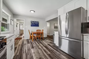 9807 W Morgan Ave, Milwaukee, WI 53228 - Photo 10
