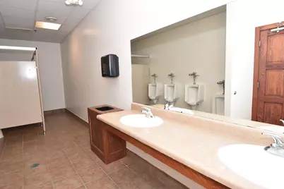 112 E Oak St, Juneau, WI 53039 - Photo 26