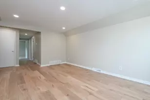 3708 9th Ave, South Milwaukee, WI 53172 - Photo 20