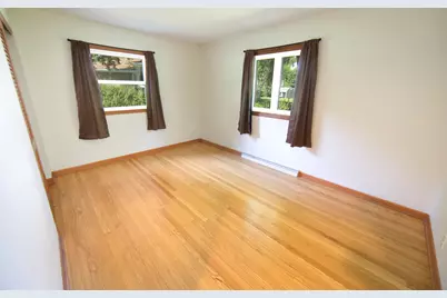 11800  Timberline Ln, Hales Corners, WI 53130 - Photo 20