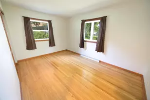 11800 Timberline Ln, Hales Corners, WI 53130 - Photo 20