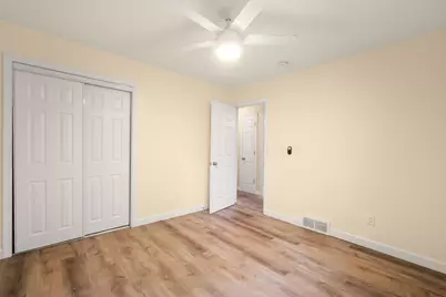 N70W39060  Foster Dr, Lac La Belle, WI 53066 - Photo 12