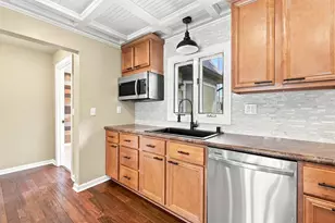 839 Lincoln Dr, West Bend, WI 53095 - Photo 14