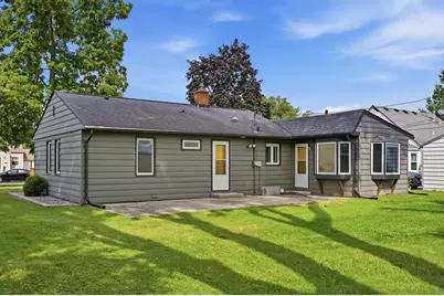 839  Lincoln Dr, West Bend, WI 53095 - Photo 42