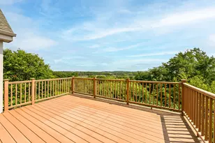 1107 Woodland Hills Dr, Waukesha, WI 53188 - Photo 12
