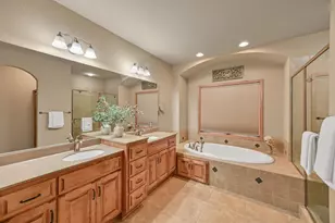 1107 Woodland Hills Dr, Waukesha, WI 53188 - Photo 22