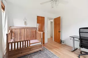 6122 W Idaho St, Milwaukee, WI 53219 - Photo 12