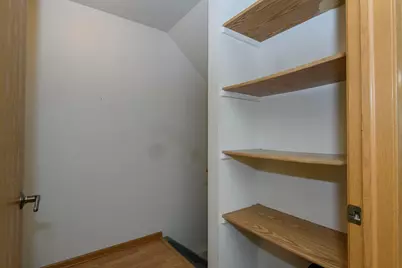 2932 N Dr William Finlayson St, Milwaukee, WI 53212 - Photo 24