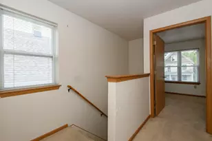 2932 N Dr William Finlayson St, Milwaukee, WI 53212 - Photo 14