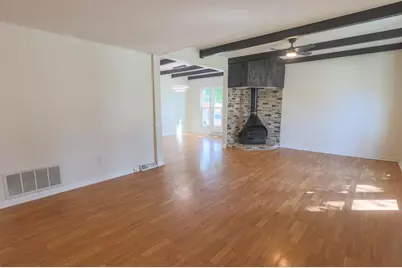 7215  32nd Ave, Kenosha, WI 53142 - Photo 4