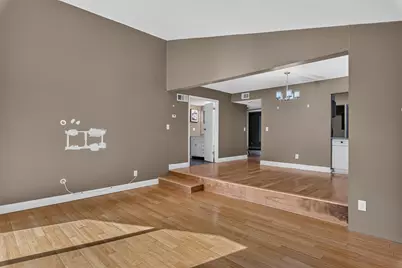 8643 N Servite Dr #216, Milwaukee, WI 53223 - Photo 10