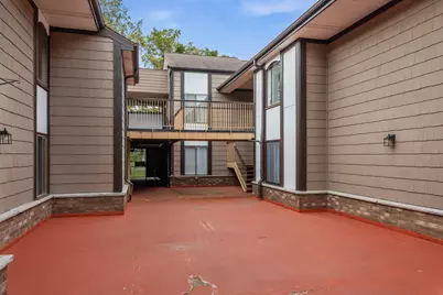 8643 N Servite Dr #216, Milwaukee, WI 53223 - Photo 4