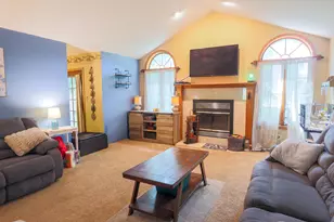 N71W23721 Good Hope Rd, Sussex, WI 53089 - Photo 6