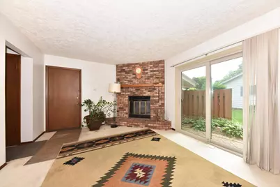 12450 W Ohio Dr, New Berlin, WI 53151 - Photo 16