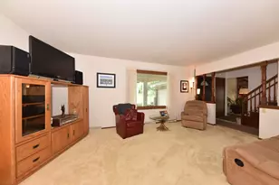 12450 W Ohio Dr, New Berlin, WI 53151 - Photo 6