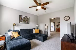 12500 Knoll Rd, Elm Grove, WI 53122 - Photo 14
