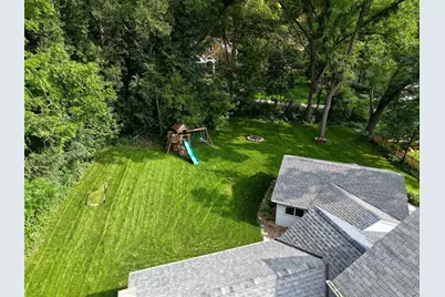 12500  Knoll Rd, Elm Grove, WI 53122 - Photo 32