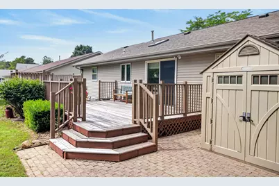 513  Polaris St, West Bend, WI 53095 - Photo 30