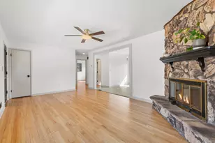 2110 S 63rd St, West Allis, WI 53219 - Photo 10