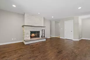 13728 W Honey Ln, New Berlin, WI 53151 - Photo 12