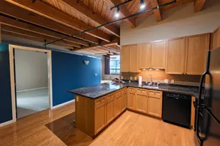 234 E Reservoir Ave, Milwaukee, WI 53212 - Photo 8