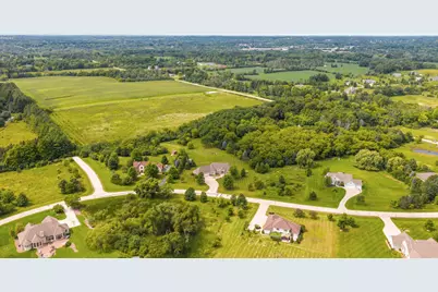 13445 N Laurel Ln, Mequon, WI 53097 - Photo 46