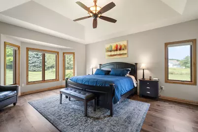 13445 N Laurel Ln, Mequon, WI 53097 - Photo 18