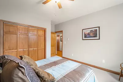 13445 N Laurel Ln, Mequon, WI 53097 - Photo 40
