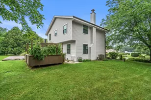 1013 Fairfield Ln, Farmington, WI 53090 - Photo 38