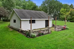 1013 Fairfield Ln, Farmington, WI 53090 - Photo 42