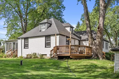 1636 S Triangle Ave, New Berlin, WI 53151 - Photo 28