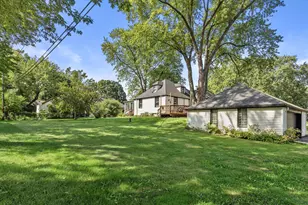 1636 S Triangle Ave, New Berlin, WI 53151 - Photo 30