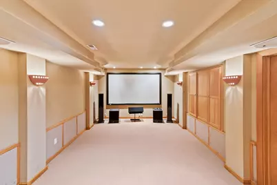 9910 N Corey Ln, Mequon, WI 53092 - Photo 48
