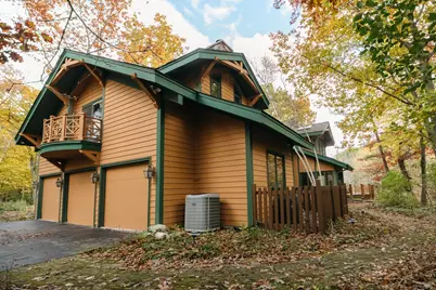 9910 N Corey Ln, Mequon, WI 53092 - Photo 60