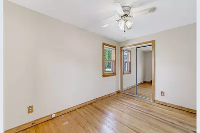 W347N5213  Elm Ave, Lac La Belle, WI 53069 - Photo 20
