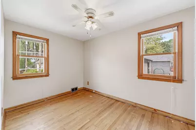 W347N5213  Elm Ave, Lac La Belle, WI 53069 - Photo 22