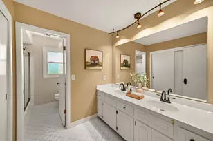 2626 W Ranch Rd, Mequon, WI 53092 - Photo 20