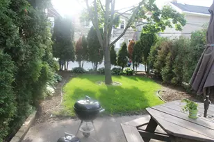 1679 N Cass St, Milwaukee, WI 53202 - Photo 18