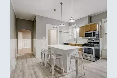 1679 N Cass St #1681, Milwaukee, WI 53202 - Photo 8