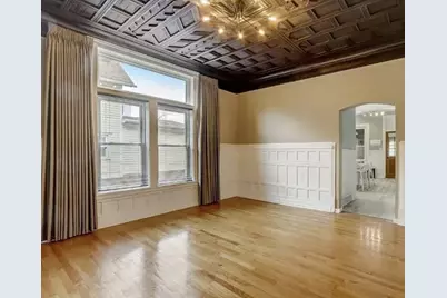 1679 N Cass St #1681, Milwaukee, WI 53202 - Photo 6