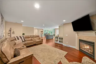 205 Kummrow Ct, Wales, WI 53183 - Photo 10