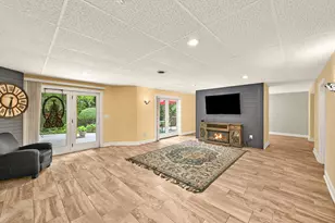 205 Kummrow Ct, Wales, WI 53183 - Photo 36
