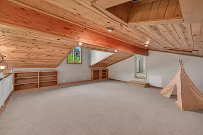 205  Kummrow Ct, Wales, WI 53183 - Photo 24