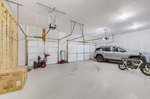 N56W24051 Daisy Ct, Sussex, WI 53089 - Photo 32