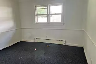 3377 S 34th St, Milwaukee, WI 53215 - Photo 10