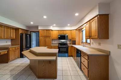 524  10th Ave, Onalaska, WI 54650 - Photo 6