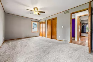 W163N10528 Ridgeview Ln, Germantown, WI 53022 - Photo 22