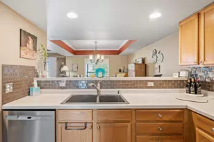 525 Bluebill Ln, Sheboygan Falls, WI 53085 - Photo 8