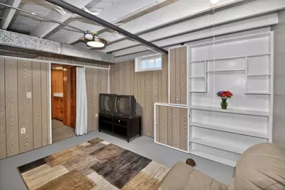 11605 W Mount Vernon Ave, Wauwatosa, WI 53226 - Photo 28