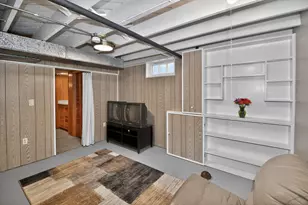 11605 W Mt Vernon Ave, Wauwatosa, WI 53226 - Photo 28